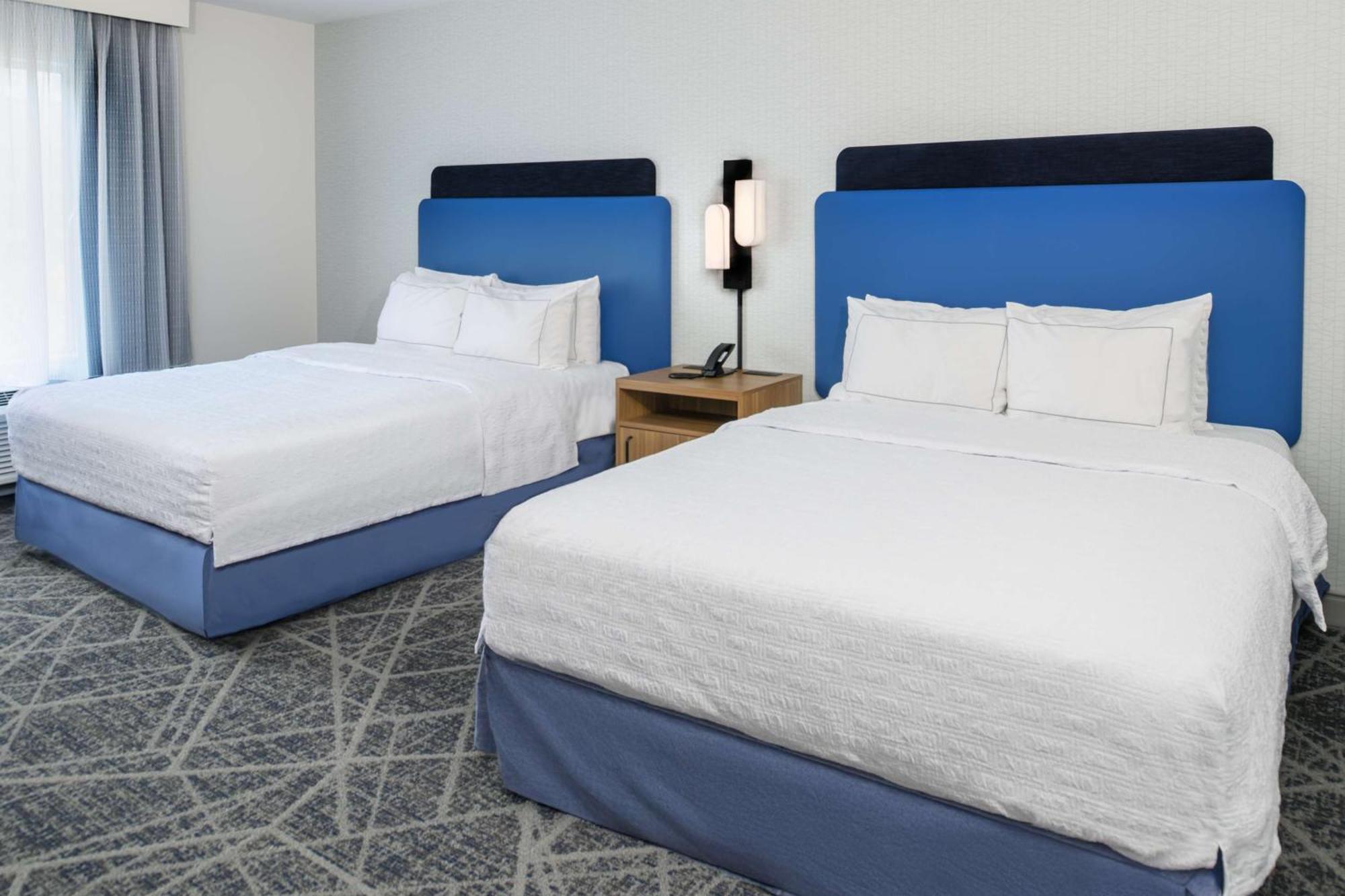 Hampton Inn By Hilton St Louis Airport Woodson Terrace ภายนอก รูปภาพ