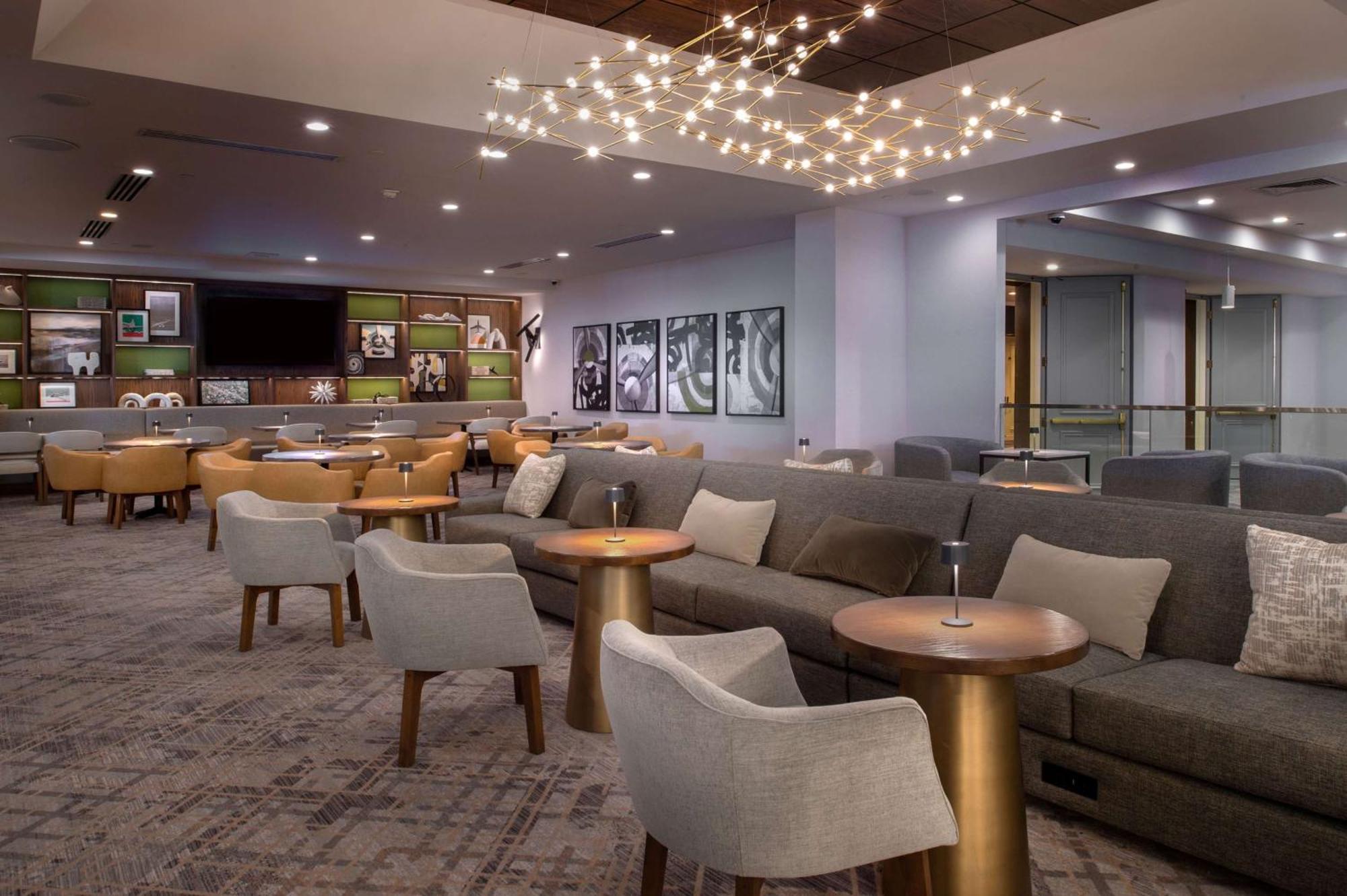 Hampton Inn By Hilton St Louis Airport Woodson Terrace ภายนอก รูปภาพ