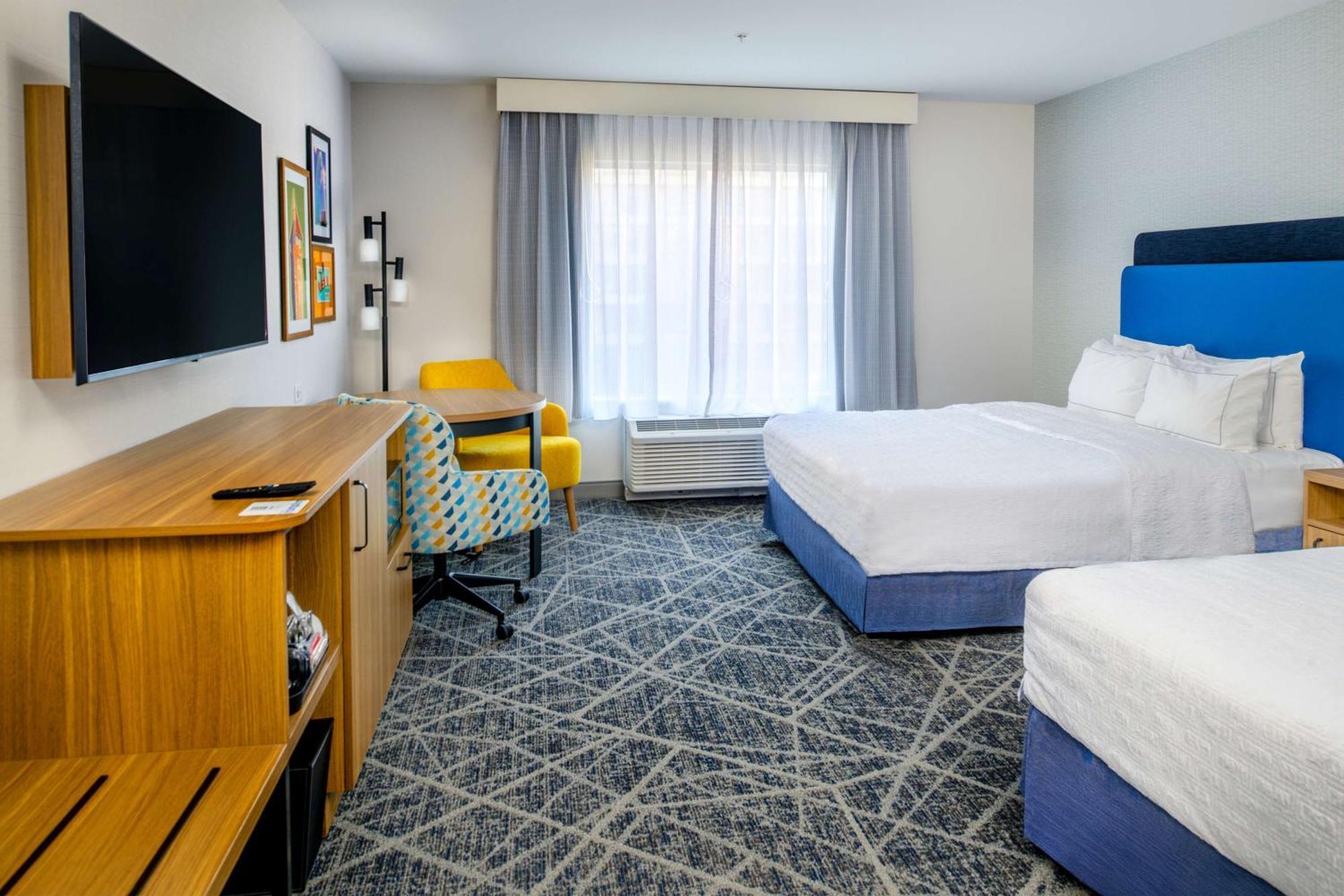 Hampton Inn By Hilton St Louis Airport Woodson Terrace ภายนอก รูปภาพ