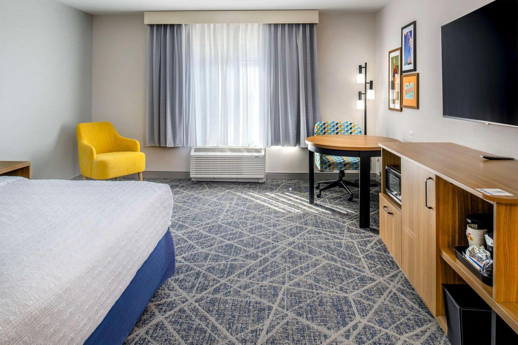Hampton Inn By Hilton St Louis Airport Woodson Terrace ภายนอก รูปภาพ